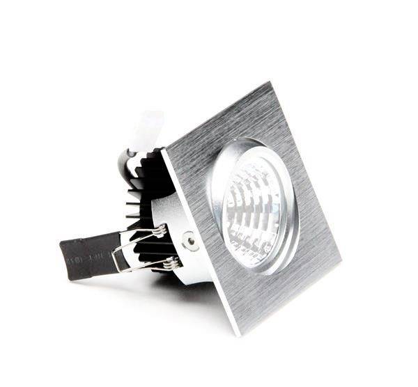 Ein quadratischer LED-Einbaustrahler in Silber mit kühlendem Lüfter auf der Rückseite. Ideal für moderne Innenraumbeleuchtung.