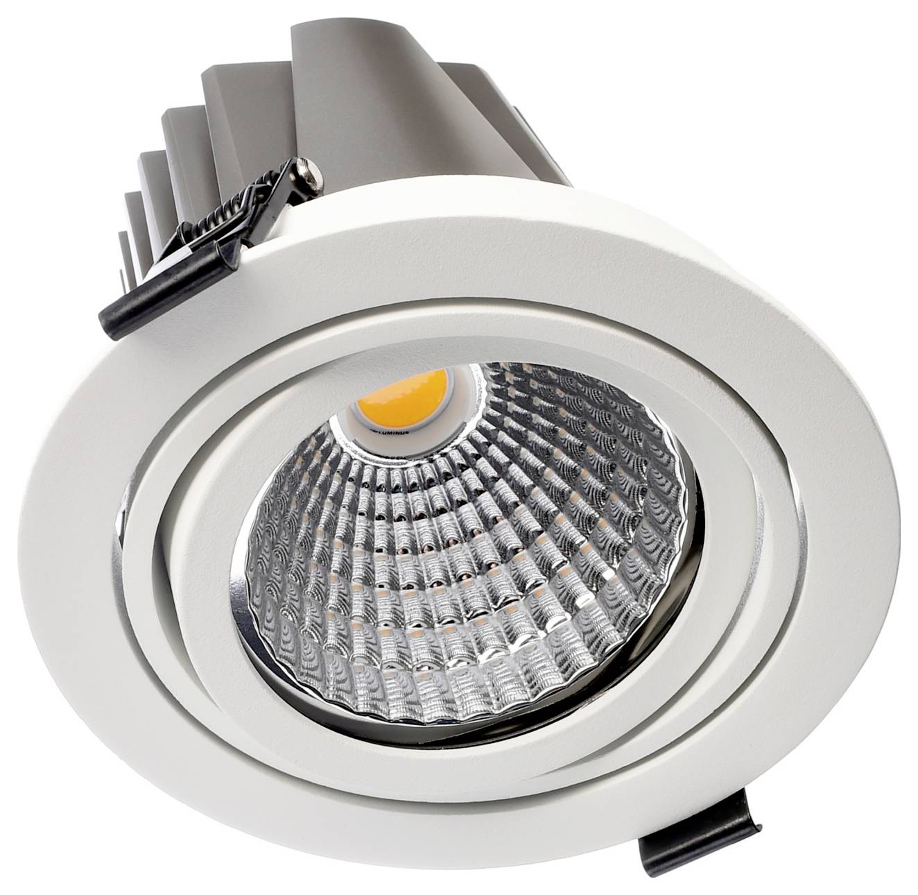 Einbau-LED-Downlight mit weißem Rahmen und schwenkbarem Reflektorgehäuse, vor weißem Hintergrund dargestellt.