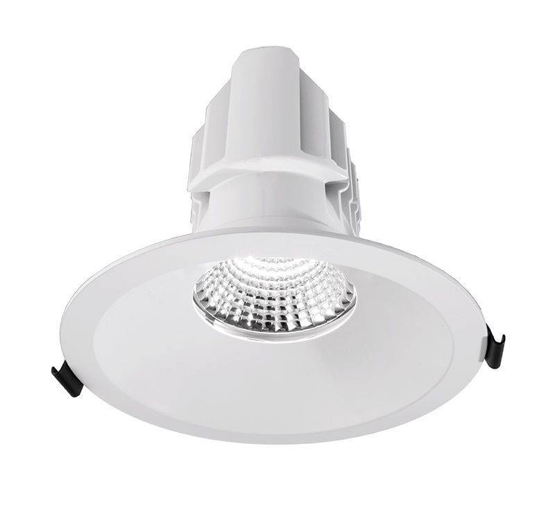 Einbau-LED-Deckenstrahler in weißer Fassung, zeigt eine runde Form und moderne Konstruktion.