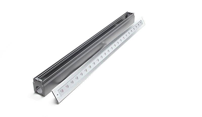 Ein länglicher LED-Lichtstreifen mit mehreren gleichmäßig angeordneten Glühbirnen, aus Metall gefertigt und in einem schmalen Gehäuse.