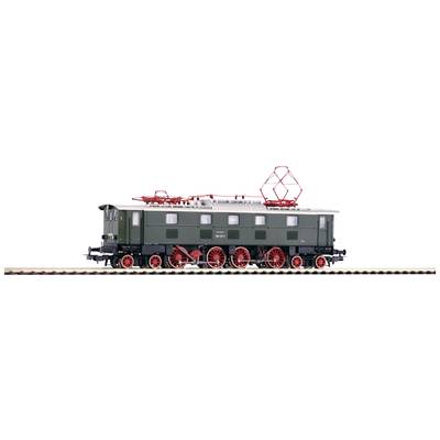 Ein Modell einer historischen Lokomotive mit grüner Lackierung und roten Rädern auf Schienen. Oben sind zwei Stromabnehmer sichtbar.