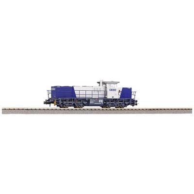 Ein Modellzug in Blau und Weiß steht auf Gleisen.
