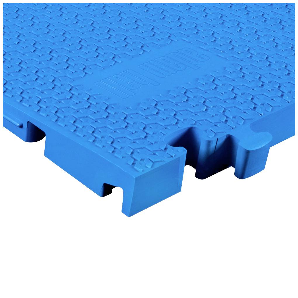 Ein blaues Bodenpaneel mit rutschfester Oberfläche und ineinandergreifenden Kanten, geeignet für industrielle Umgebungen.
