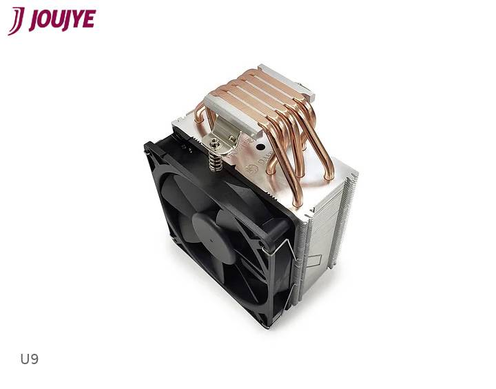 Kühler mit Kupfer-Heatpipes und schwarzem Lüfter, seitliche Ansicht. Marke 'JOUJYE'.