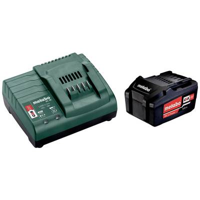 Akkuladegerät und Lithium-Ionen-Akku der Marke Metabo nebeneinander, beide in grün und schwarz.