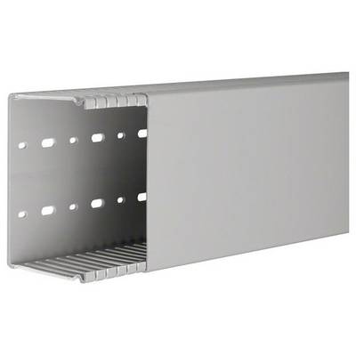 Grauer Kabelkanal mit seitlichen Schlitzen, geeignet für die ordentliche Kabelführung und -organisation in Elektroinstallationen.