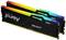Zwei Kingston Fury BEAST DDR5 RAM-Module mit leuchtenden RGB-Lichteffekten in Grün, Gelb und Blau auf schwarzem Gehäuse.