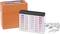 Orangefarbene Box mit Pool-Wasserteststreifen und Anleitung. Enthält Tabelle zur pH- und Chlor/Brom-Bestimmung mit Farbvergleich.
