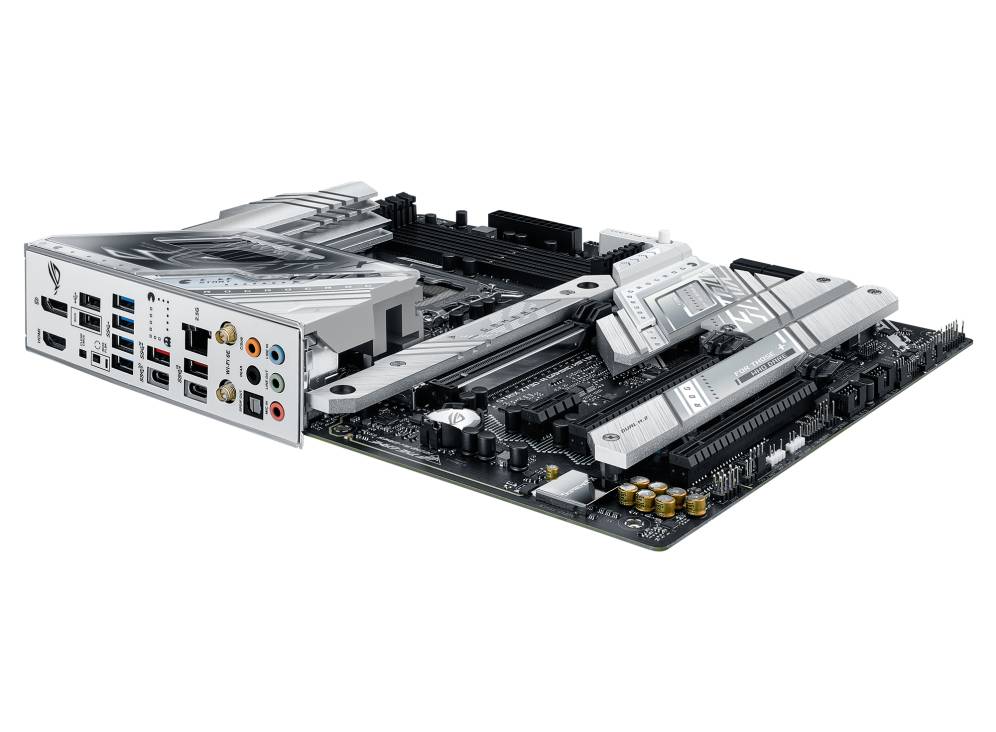 Eine silberne Computer-Motherboard zeigt Anschlüsse für USB, HDMI und Audio. Es ist zur Verwendung in modernen PCs bestimmt.