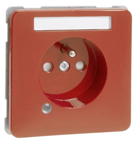 Rote Steckdose mit einem weißen Beschriftungsfeld oben, geeignet für Schuko-Stecker, mit Erdung und Kindersicherung.