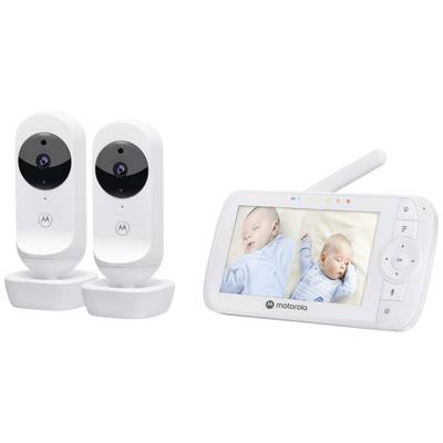 Zwei Babyüberwachungskameras und ein Monitor zeigen schlafende Babys in blauen Stramplern auf dem Bildschirm.
