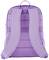 Ein lila Rucksack von hinten, mit gepolsterten, verstellbaren Trägern und einem Obergriff. Mesh-Design für Belüftung.
