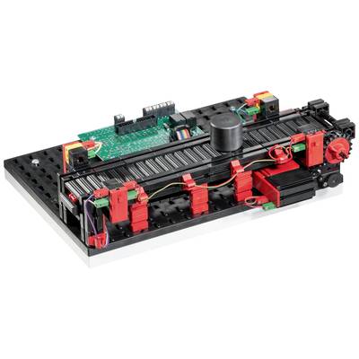 Elektronisches Modell mit schwarzem und rotem Gehäuse, zeigt technisches Innenleben mit Leiterplatte, Anschlüssen und Motoren.