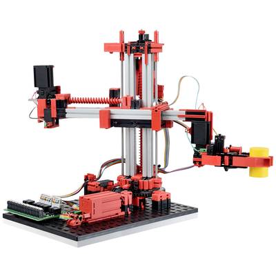 Roboterarm aus roten und schwarzen Bausteinen auf einer Plattform, mit mehreren Gelenken und Motoren, verdrahtet zu einer Steuerungseinheit.