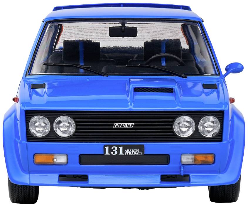 Blauer Fiat 131 Abarth Stradale von vorne, mit markanten Scheinwerfern, schwarzem Kühlergrill und sportlicher Karosserie.