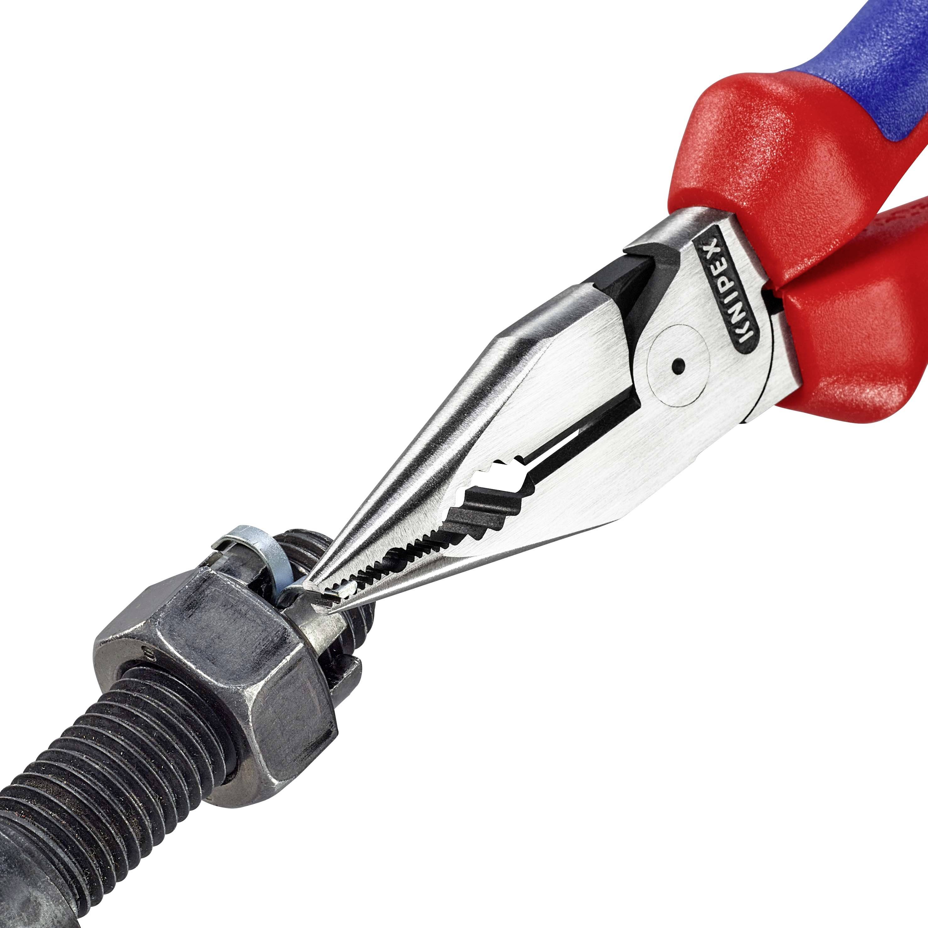 Rote Kombizange hält eine Mutter auf einer Gewindeschraube.