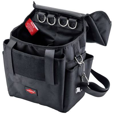 Eine schwarze Werkzeugtasche mit mehreren Fächern, Schlaufen für Werkzeuge und einem Schulterriemen. Geöffnet und leer dargestellt.