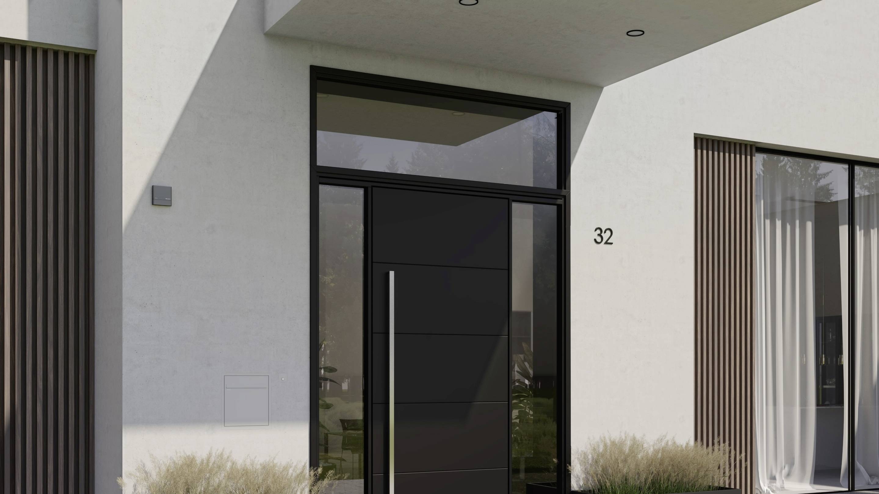 Moderne Haustür eines weißen Gebäudes mit der Hausnummer 32, umgeben von Glas und Vorhängen.