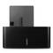 Externe schwarze SSD-Dockingstation mit einer eingelegten SSD-Festplatte, die teilweise herausragt.