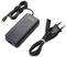 Netzteil mit USB-C-Kabel und EU-Stecker, getrennt. Schwarzes Design, geeignet für Laptops und andere Geräte.
