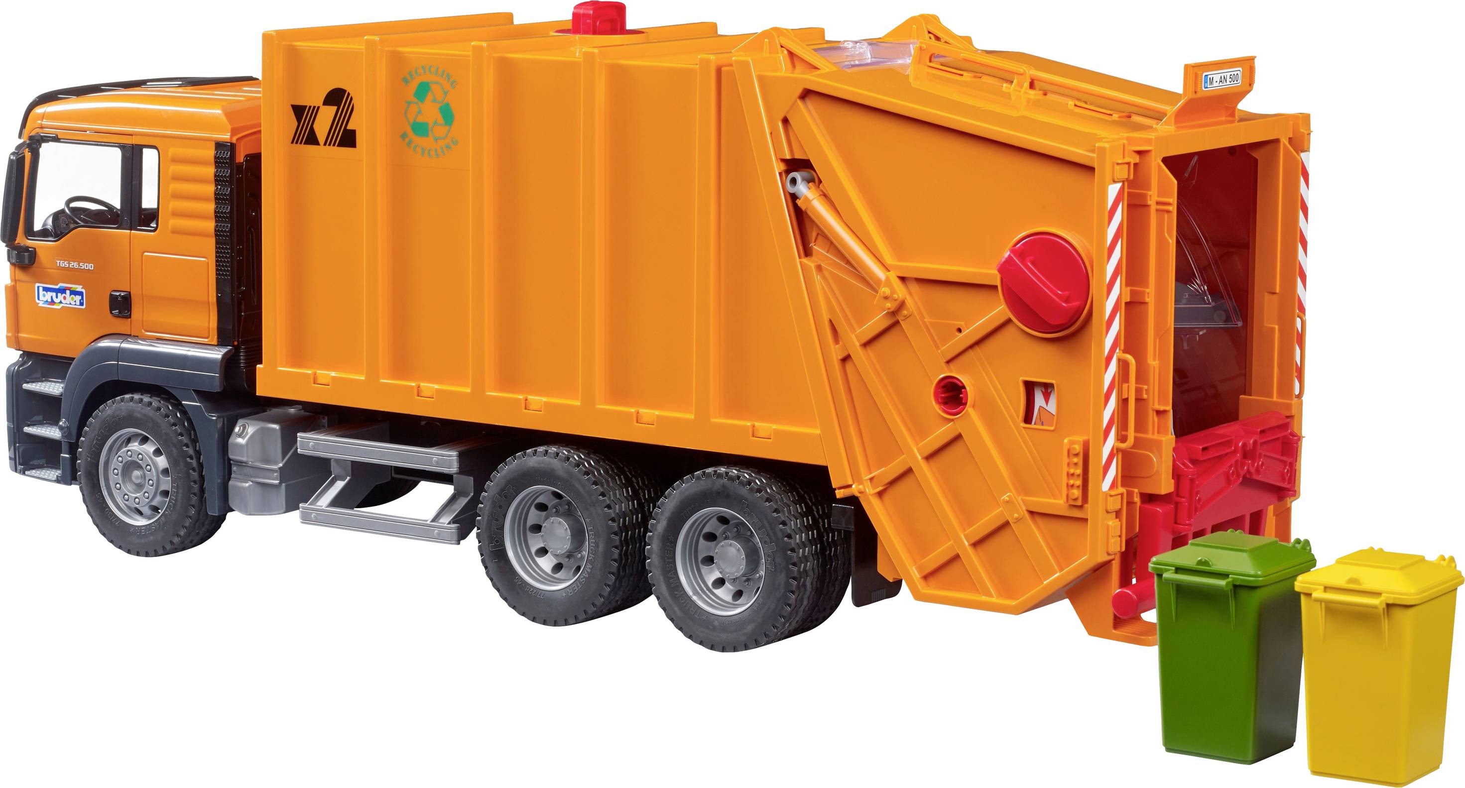 Spielzeug-Müllwagen in leuchtendem Orange, offen zur Entladung. Zwei kleine, farbige Mülltonnen stehen daneben.