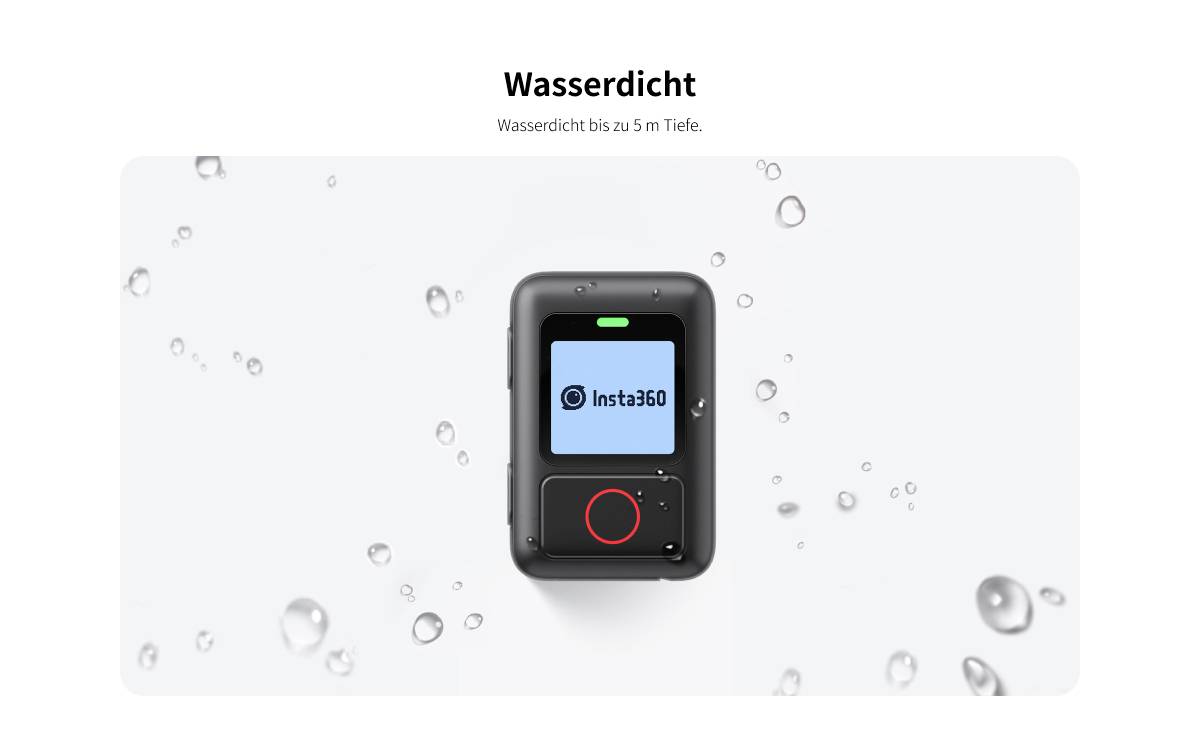Eine kleine, rechteckige Kamera mit Display und rotem Aufnahmeknopf, umgeben von Wassertropfen. Text: 'Wasserdicht bis zu 5 m Tiefe'.
