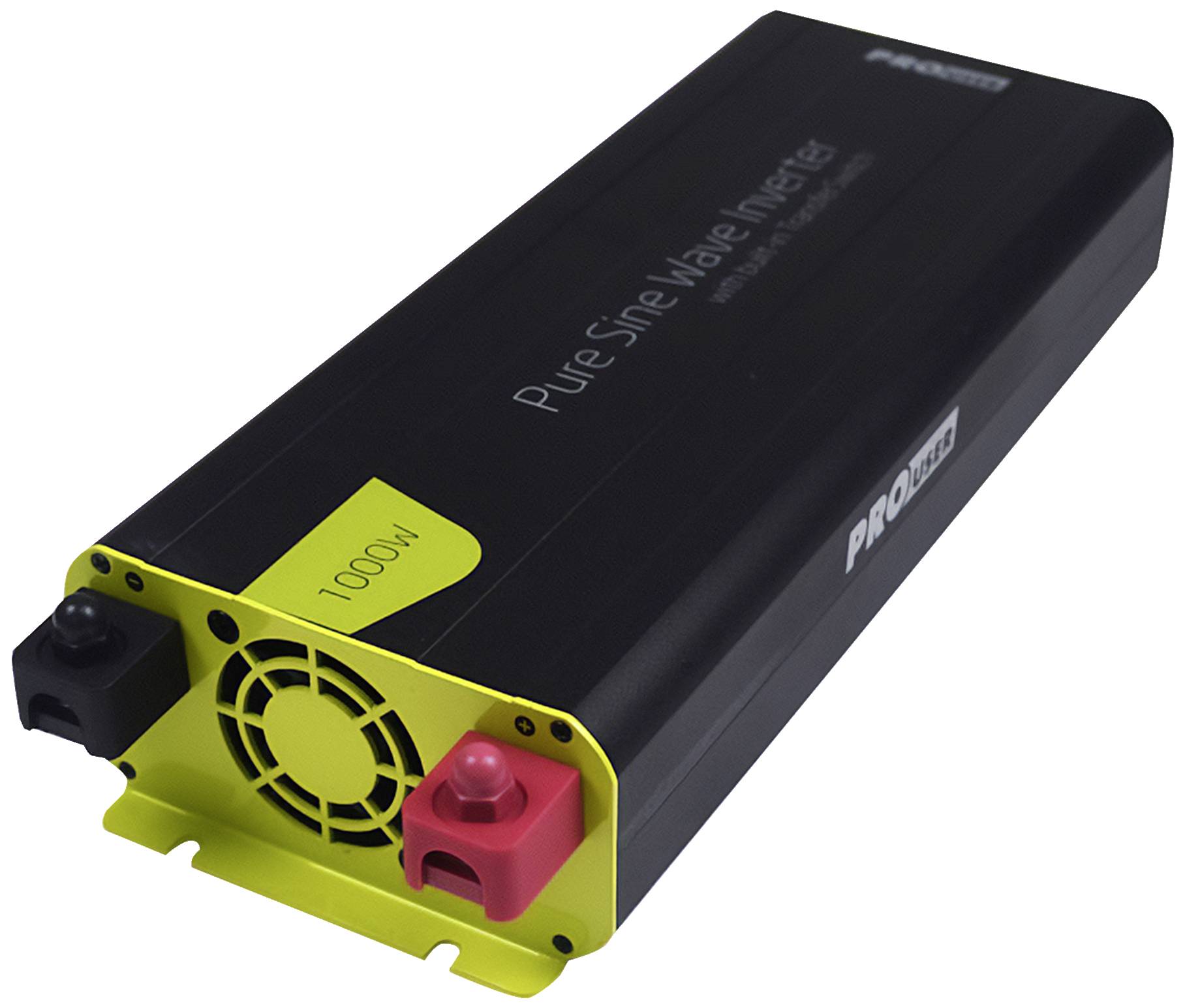 Schwarzer Spannungswandler mit gelben Enden; Aufschrift 'Pure Sine Wave Inverter 1000W'. Ventilator und Anschlüsse sichtbar.