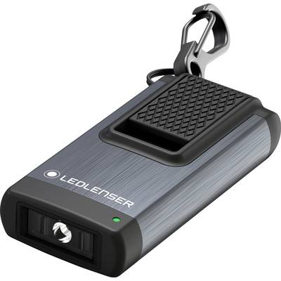 Kompakte Ledlenser-Taschenlampe mit Clip und Haken, auf weißem Hintergrund abgebildet.