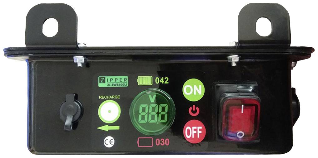 Ein Bedienfeld mit Knöpfen: 'ON', 'OFF', 'RECHARGE' und digitaler Spannungsanzeige in Volt für ein Gerät.
