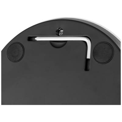 Ein schwarzes Gehäuse mit einem silbernen Inbusschlüssel, horizontal eingelegt.