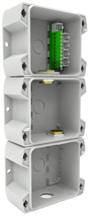 Drei gestapelte, leere Anschlussdosen aus Kunststoff, die obere enthält eine grüne Klemmenleiste für elektrische Verbindungen.
