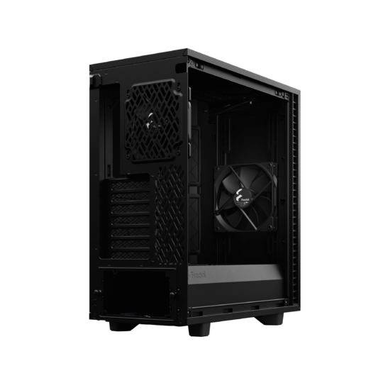Ein schwarzes PC-Gehäuse mit offenem Seitenpanel zeigt einen eingebauten Lüfter. Ideal für Computerbau und Hardware-Installation.