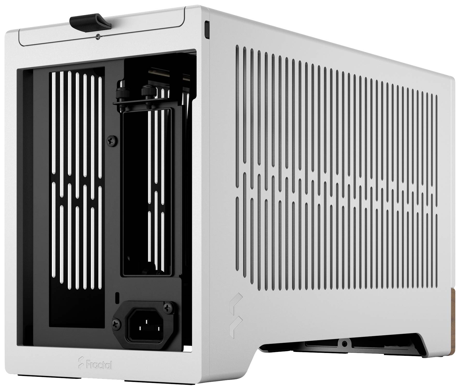 Ein silbernes Computergehäuse mit vertikalen Belüftungsschlitzen, offener Rückseite und schwarzen Innenteilen, geeignet für Mini-ITX-Mainboards.