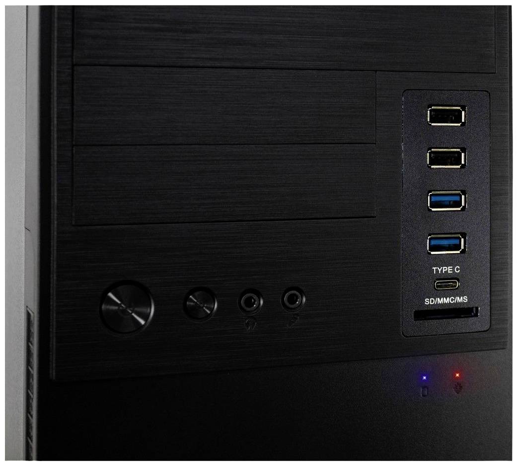 Vorderseite eines schwarzen Computergehäuses mit USB-Anschlüssen und SD-Kartensteckplatz. Zwei LEDs leuchten rot und blau.