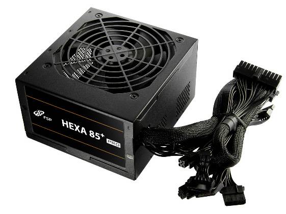 Schwarzes PC-Netzteil mit Lüfter oben, Modell 'HEXA 85+', mehrere Kabelstränge mit Anschlüssen auf der rechten Seite sichtbar.
