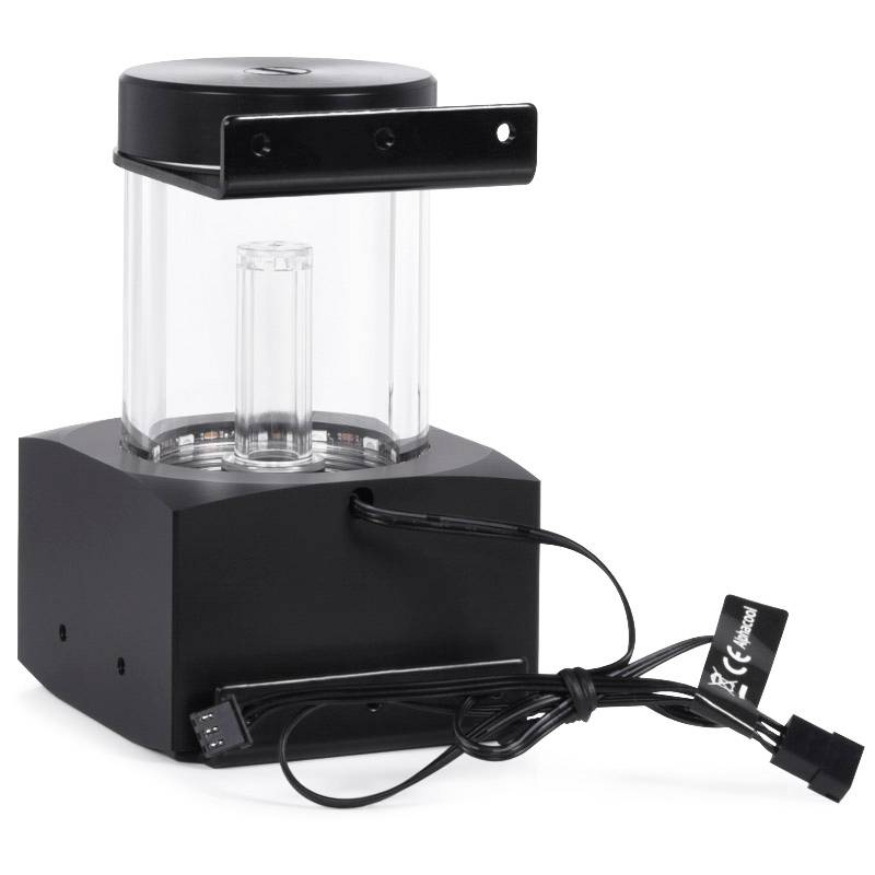 Ein quadratischer, schwarzer Wasserbehälter mit Durchflussanzeige und zwei Kabeln, geeignet für Computer-Kühlungssysteme.