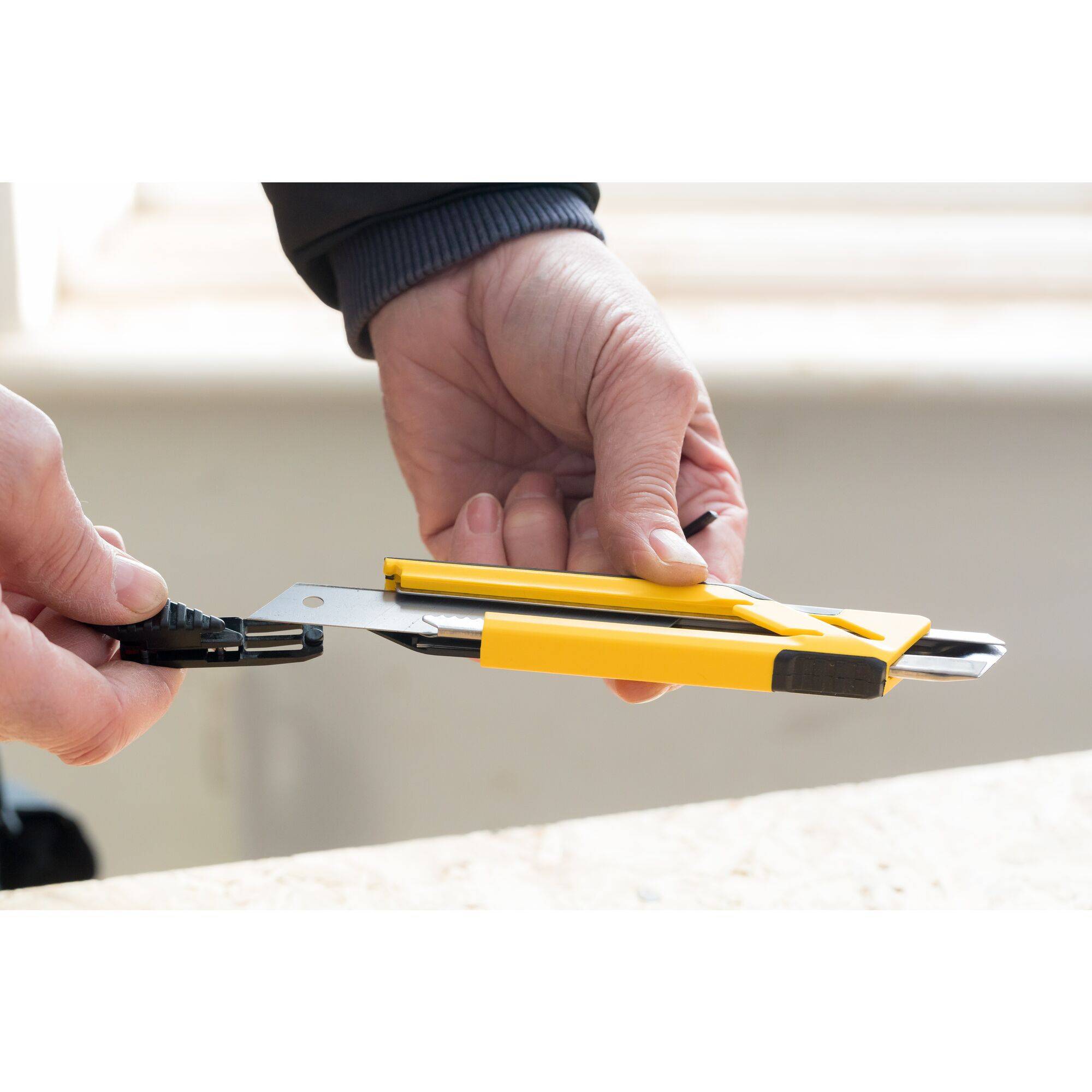 STANLEY STHT10266-0 Messer Comfort Cut (Schieber), 18mm 1 St.-3