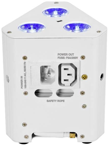 Dreieckige weiße Steckdosenleiste mit drei Steckplätzen und einem 'Power Out' Anschluss. Oben sind blaue LED-Leuchten sichtbar.