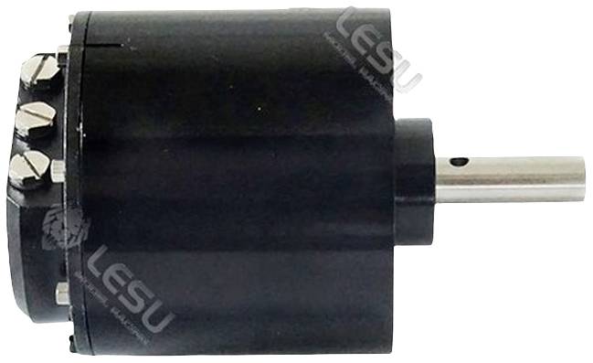Schwarzes zylindrisches Teil mit Metallachse, vermutlich ein Motor oder Getriebe, seitliche Ansichten, einige sichtbare Schrauben.
