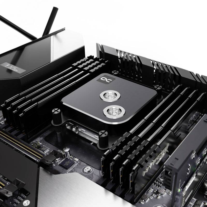 Ein Computer-Motherboard mit CPU-Kühler und mehreren RAM-Modulen ist abgebildet. Hochwertiges Hardware-Setup, vermutlich für Gaming oder Server.