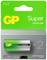 'GP Super Alkaline Cx2' Batterieverpackung in Grün und Silber, enthält zwei Batterien. Text auf der Verpackung betont lange Haltbarkeit.