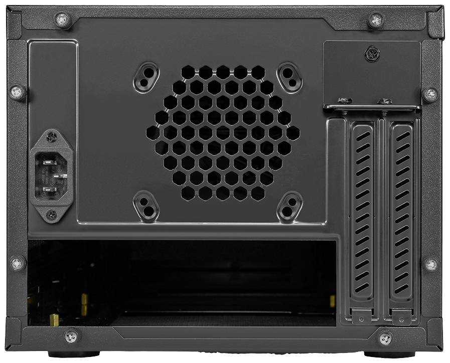 Rückseite eines Computergehäuses mit Lüftungsgitter, Stromanschluss und zwei Erweiterungssteckplätzen. Gehäuse zeigt keine installierten Komponenten.