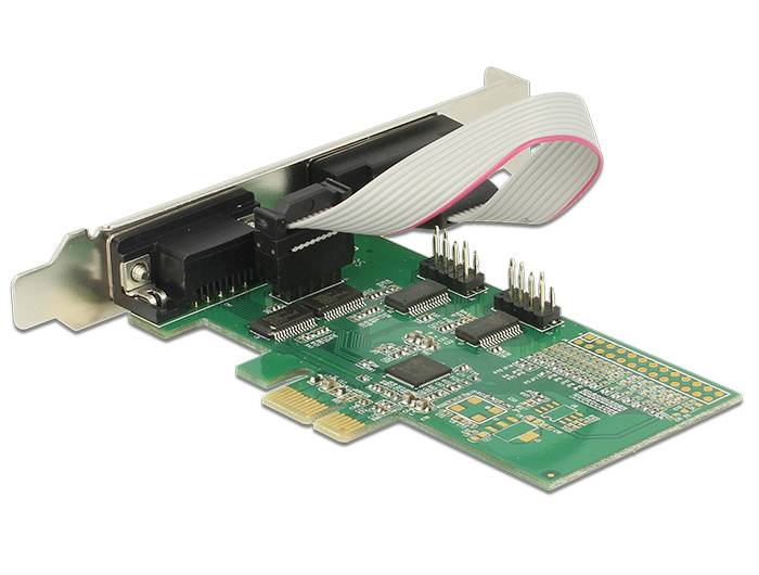 Eine grüne Computer-Erweiterungskarte mit mehreren elektronischen Komponenten und einem flachen, weißen Verbindungskabel.