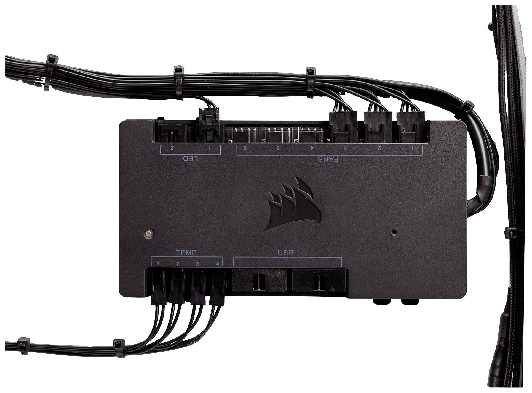 Corsair Commander PRO - Systemlüftung und Beleuchtungsverteiler-11