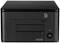 Schwarzer Desktop-Computer mit sichtbaren USB-Anschluss und Einschaltknopf an der Vorderseite. LED-Anzeige leuchtet rot.