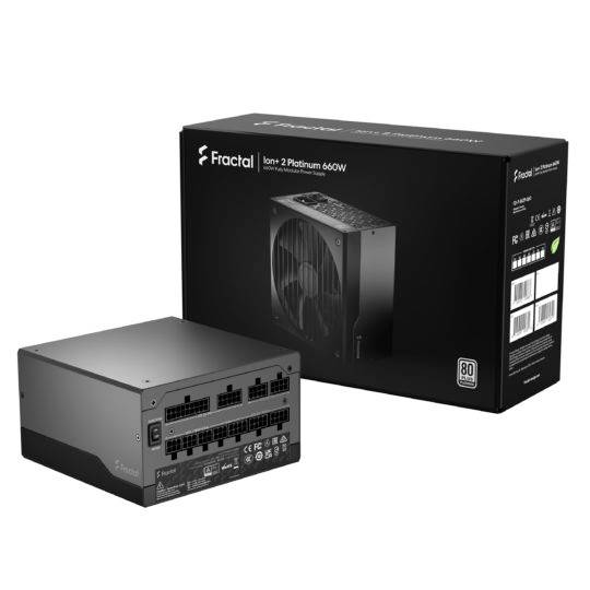 Netzteil Fractal Design Ion+ 2 Platinum 860W in Schwarz, daneben die Verpackung mit Produktabbildung und technischen Details.