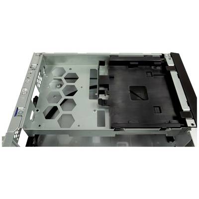 Metallgerüst eines Computergehäuses mit sechseckigen Öffnungen links und einer schwarzen Abdeckung rechts.