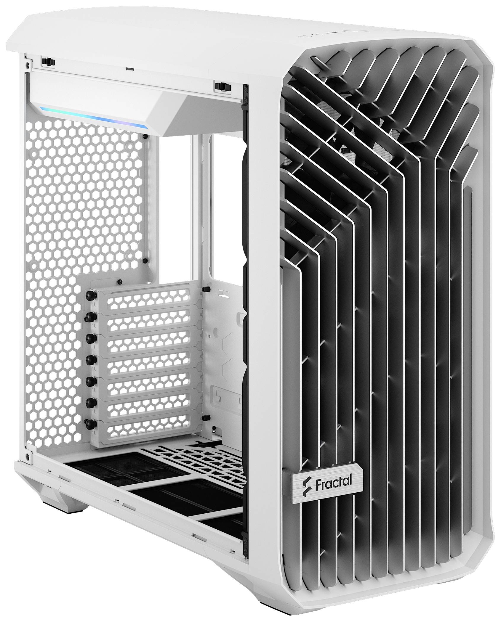 Ein weißes Computergehäuse mit offenen Seiten und einem markanten Lüftungsgitter vorne. Es bietet mehrere Steckplätze für Erweiterungskarten.