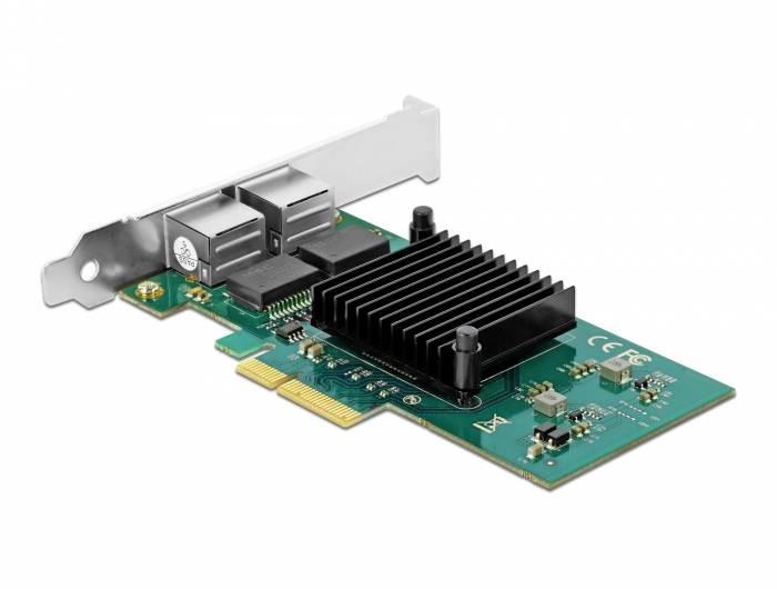 Netzwerkkarte mit zwei Ethernet-Ports, grünem Schaltkreis und schwarzem Kühlkörper, geeignet für den Einbau in Computergehäuse.