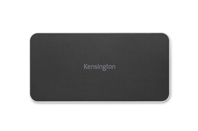 Ein rechteckiges, schwarzes Pad mit dem Wort 'Kensington' in der Mitte.